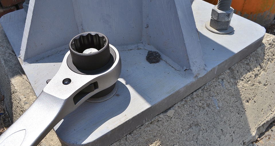 CONSTRUCTION WRENCHES