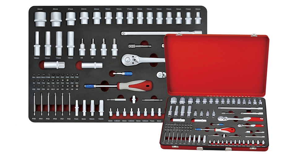 91PCS SOCKET SET IN METAL CASE