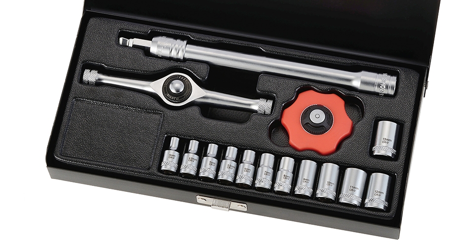 15PCS 1-4INCH DR SOCKET SET IN METAL CASE