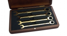 GEARTECH® COMBINATION WRENCH SET IN WOODEN CASE